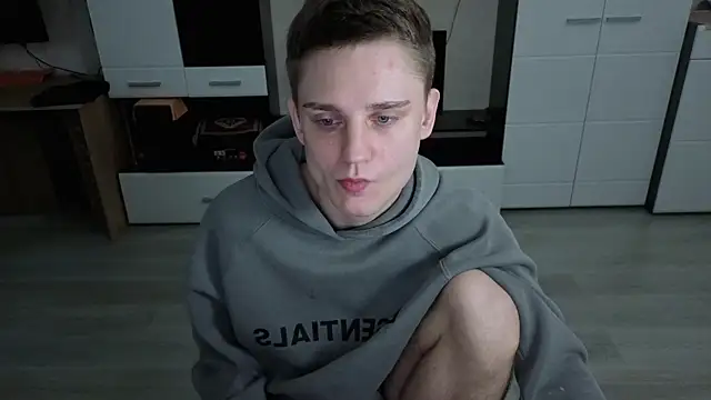 angryzan online show from December 2025 05:16:01 AM