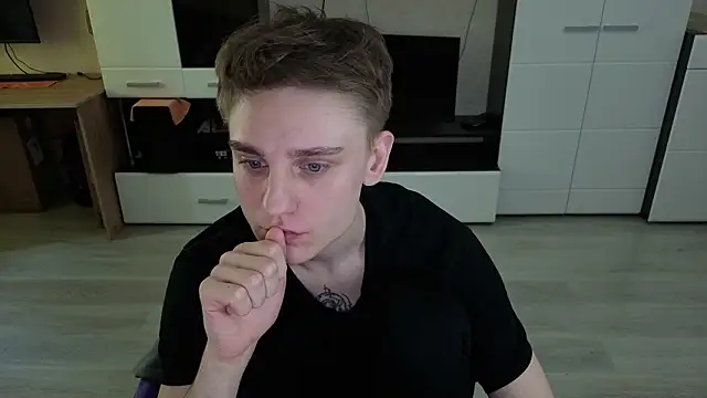 angryzan online show from March 2026 09:36:02 AM