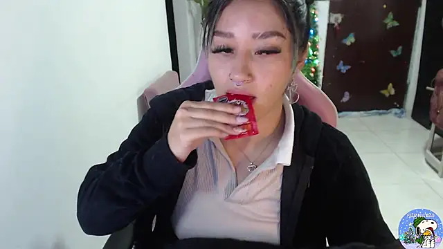 littleangel1 m online show from December 2025 12:40:01 AM