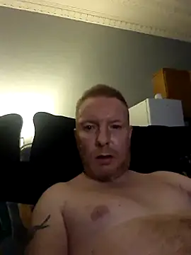 walker1979 online show from October 2025 11:12:02 PM