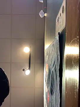 hailzeffn online show from March 2026 11:11:01 PM