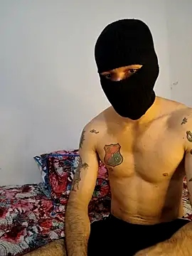 Diego-Monsalve online show from December 2025 09:41:02 PM