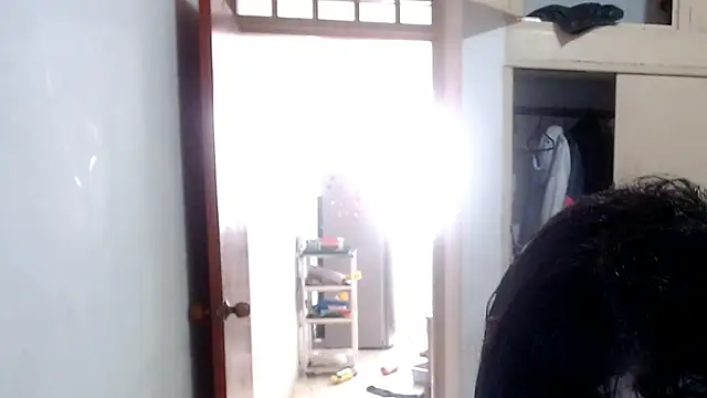 Snapshot of ladydeathz chatting on December 2024 01:19:02 PM ladydeathz online show from December 2024 01:19:02 PM