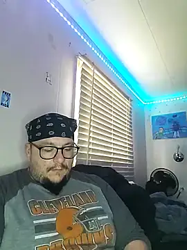 Snapshot of Spunonymous chatting on March 2025 09:54:02 PM Spunonymous online show from March 2025 09:54:02 PM