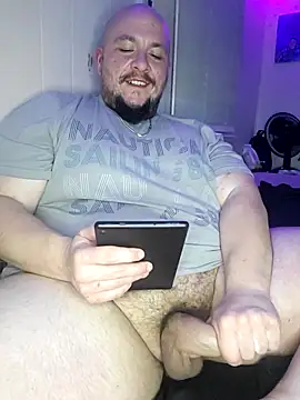 Snapshot of Spunonymous chatting on March 2025 02:43:01 AM Spunonymous online show from March 2025 02:43:01 AM