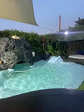 sexycouple109 online show from February 2025 04:58:02 PM