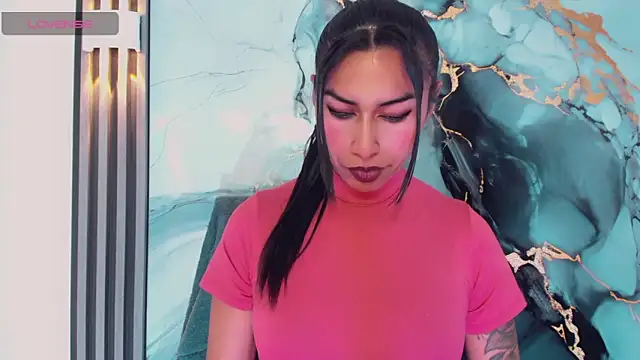 Snapshot of khiara_moretti chatting on February 2026 06:58:01 PM khiara moretti online show from February 2026 06:58:01 PM