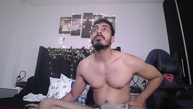 Snapshot of muscle_ares chatting on December 2024 03:03:02 PM muscle ares online show from December 2024 03:03:02 PM