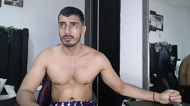 Snapshot of muscle_ares chatting on December 2024 04:09:01 PM muscle ares online show from December 2024 04:09:01 PM