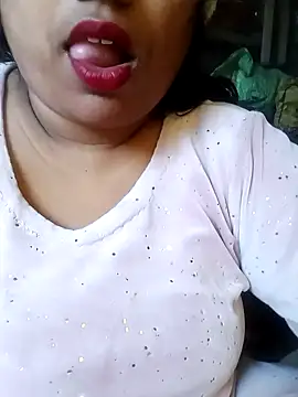 Snapshot of Shoni__ chatting on January 2026 04:29:02 AM Shoni online show from January 2026 04:29:02 AM