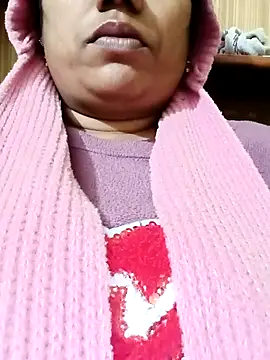 Snapshot of Shoni__ chatting on January 2026 12:15:02 AM Shoni online show from January 2026 12:15:02 AM