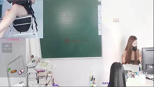 Snapshot of _Math_ chatting on July 2026 12:24:01 AM Math online show from July 2026 12:24:01 AM