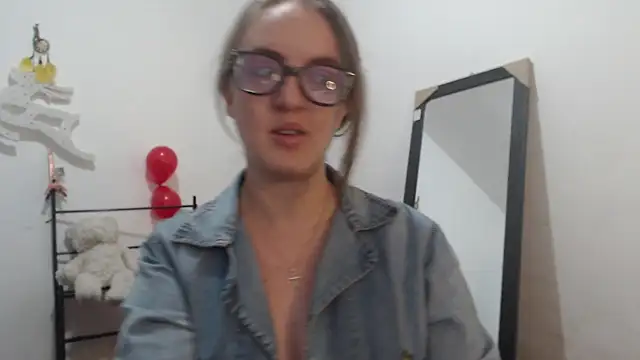 Venus Santana online show from December 2024 09:48:01 PM