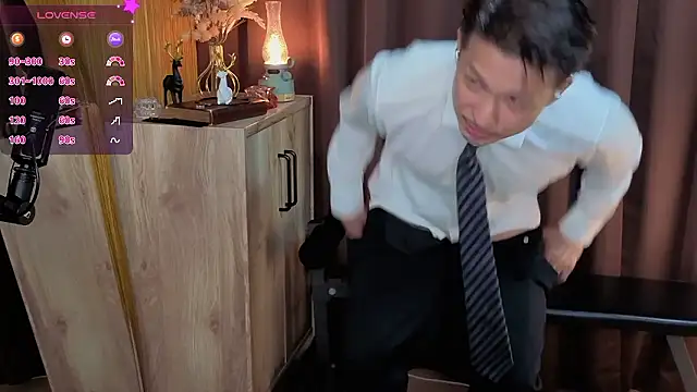 HARU-outdoor-x online show from September 2025 02:18:01 PM