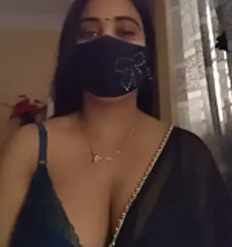 Snapshot of SimaRoy- chatting on November 2025 01:28:02 AM SimaRoy- online show from November 2025 01:28:02 AM