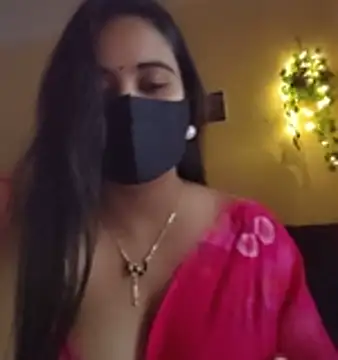 Snapshot of SimaRoy- chatting on November 2025 01:22:01 AM SimaRoy- online show from November 2025 01:22:01 AM