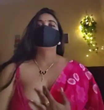 Snapshot of SimaRoy- chatting on November 2025 01:11:01 AM SimaRoy- online show from November 2025 01:11:01 AM