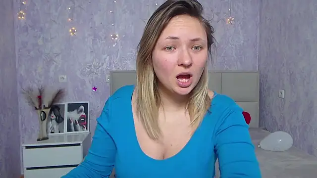 SallyVerda online show from January 2025 06:52:01 PM