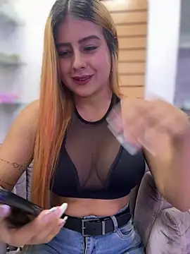 Amber Martins  online show from March 2026 12:07:02 AM