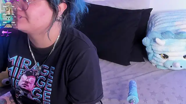 Snapshot of lucky-leah chatting on July 2026 03:41:02 AM lucky-leah online show from July 2026 03:41:02 AM