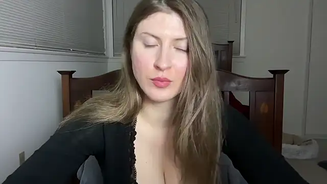 Snapshot of YUMIandbigWOLF chatting on February 2026 04:16:02 AM YUMIandbigWOLF online show from February 2026 04:16:02 AM