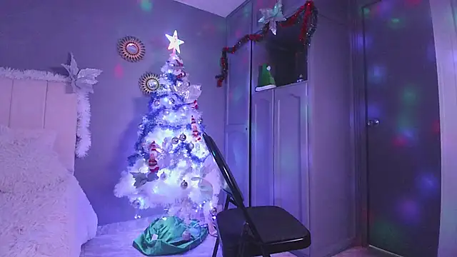 arteverena online show from December 2024 12:07:02 AM