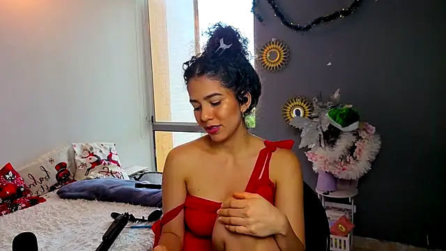 arteverena online show from December 2025 09:42:01 PM