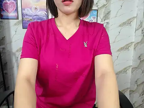 Snapshot of Love_bug15 chatting on March 2025 12:34:02 PM Love bug15 online show from March 2025 12:34:02 PM