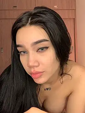 Snapshot of Ambar_R0SSE chatting on March 2025 05:35:02 AM Ambar R0SSE online show from March 2025 05:35:02 AM