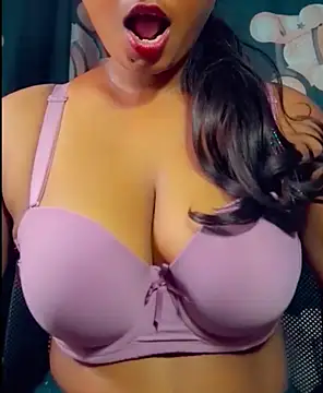 SLteena online show from January 2026 03:45:02 AM