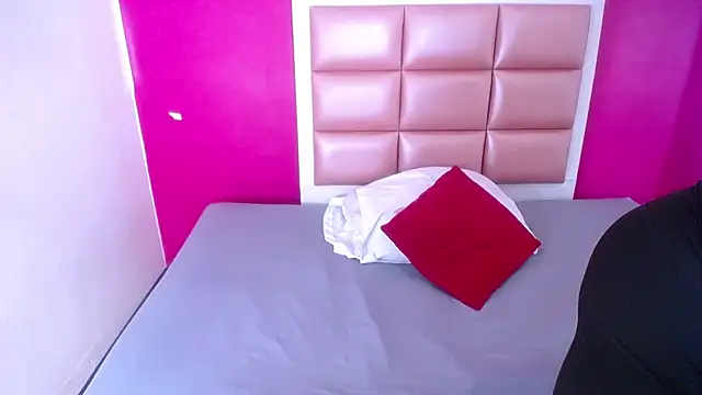 Snapshot of ebonny_suggarmommy1 chatting on November 2025 08:42:01 PM ebonny suggarmommy1 online show from November 2025 08:42:01 PM