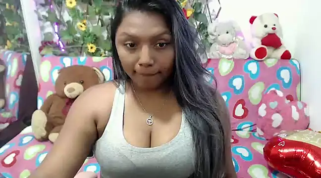 Snapshot of sexysusan4you chatting on December 2024 03:00:02 PM sexysusan4you online show from December 2024 03:00:02 PM