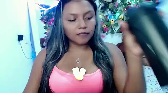 Snapshot of sexysusan4you chatting on January 2025 11:48:01 PM sexysusan4you online show from January 2025 11:48:01 PM