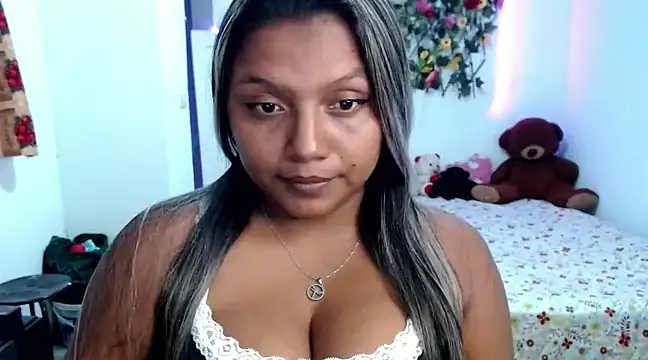 Snapshot of sexysusan4you chatting on February 2025 04:56:02 PM sexysusan4you online show from February 2025 04:56:02 PM