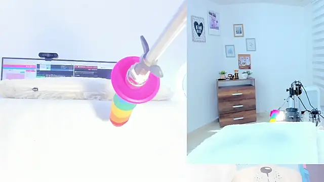 Daki Ume  online show from September 2025 02:28:02 AM