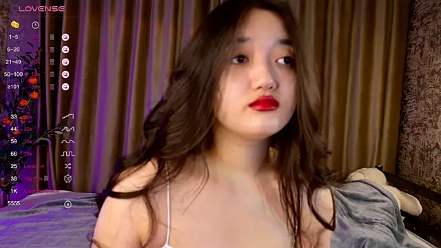 Snapshot of FreyaRaya chatting on November 2025 03:31:01 AM FreyaRaya online show from November 2025 03:31:01 AM