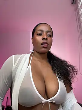 Snapshot of evangeline_ch chatting on June 2026 05:47:02 PM evangeline ch online show from June 2026 05:47:02 PM