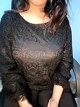 Snapshot of Dayna-36 chatting on January 2025 02:51:02 AM Dayna-36 online show from January 2025 02:51:02 AM