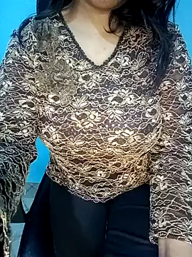 Snapshot of Dayna-36 chatting on January 2025 01:08:01 AM Dayna-36 online show from January 2025 01:08:01 AM