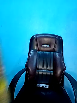 Snapshot of Dayna-36 chatting on February 2025 04:14:02 PM Dayna-36 online show from February 2025 04:14:02 PM