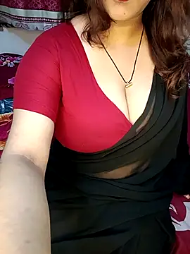 Dayna-36 online show from November 2025 03:01:01 PM