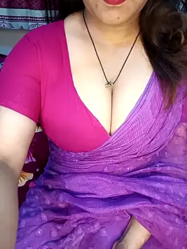 Dayna-36 online show from November 2025 04:29:01 PM