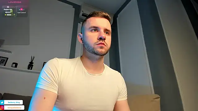 EnriqueBarberry online show from December 2024 06:21:01 AM