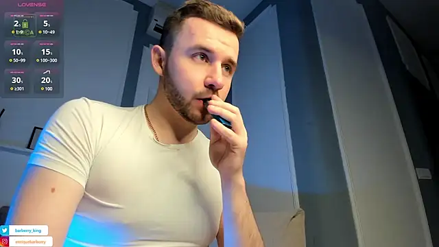 EnriqueBarberry online show from December 2024 06:29:02 AM