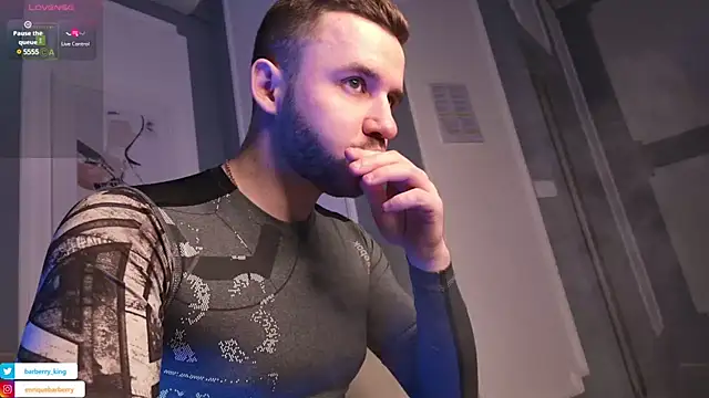 EnriqueBarberry online show from February 2025 06:33:01 AM