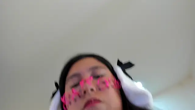 Snapshot of _Natalie18 chatting on October 2025 04:46:01 AM Natalie18 online show from October 2025 04:46:01 AM