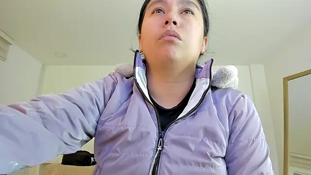 Snapshot of _Natalie18 chatting on November 2025 04:23:01 AM Natalie18 online show from November 2025 04:23:01 AM