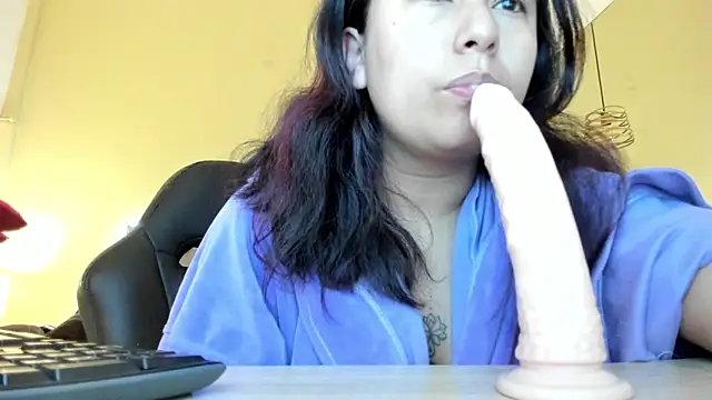 Snapshot of _Natalie18 chatting on November 2025 08:53:02 AM Natalie18 online show from November 2025 08:53:02 AM