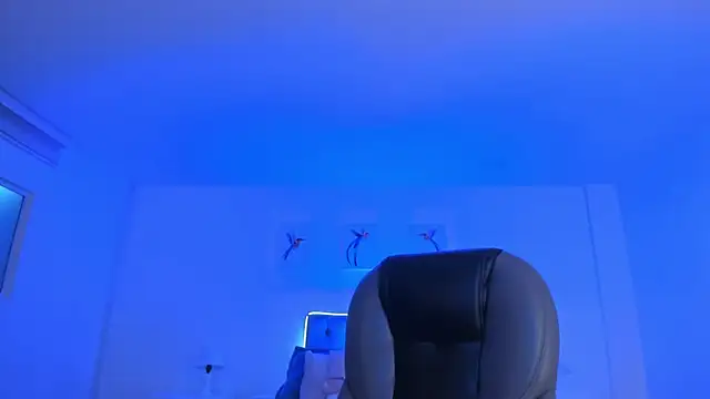 Snapshot of _Natalie18 chatting on November 2025 03:07:01 AM Natalie18 online show from November 2025 03:07:01 AM