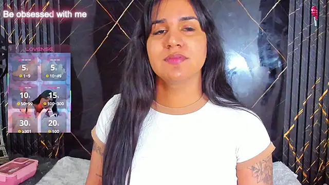 Kagome01 online show from November 2025 12:38:01 PM